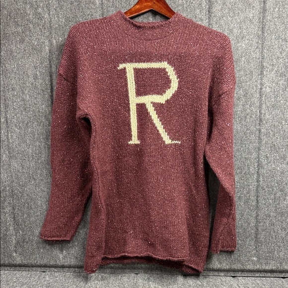 the making of Harry Potter Sweaters - Harry Potter Maroon Sweater with Cream Letter Warner Bros. Studio Tour London.